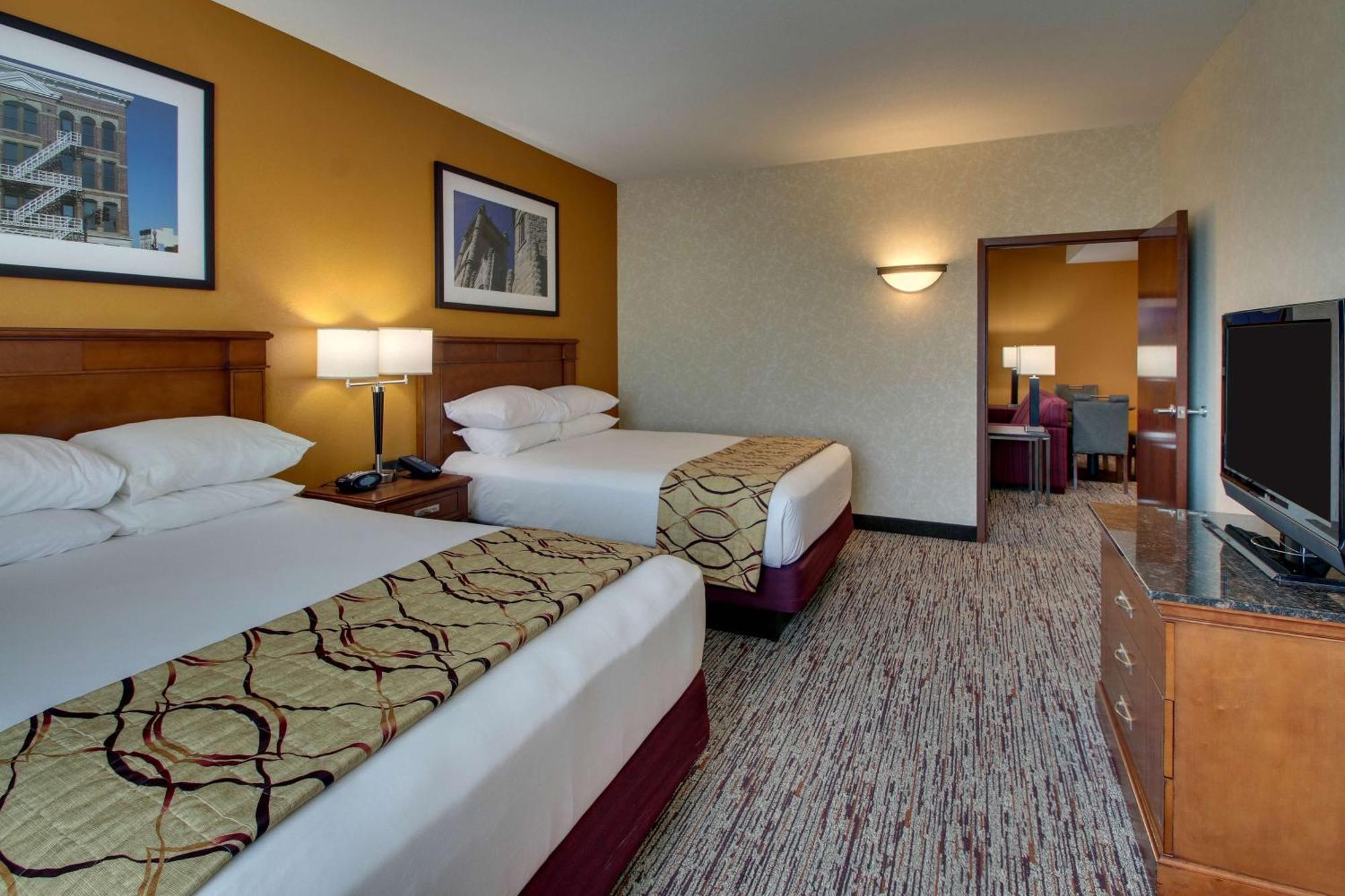 Drury Inn & Suites Findlay Eksteriør billede