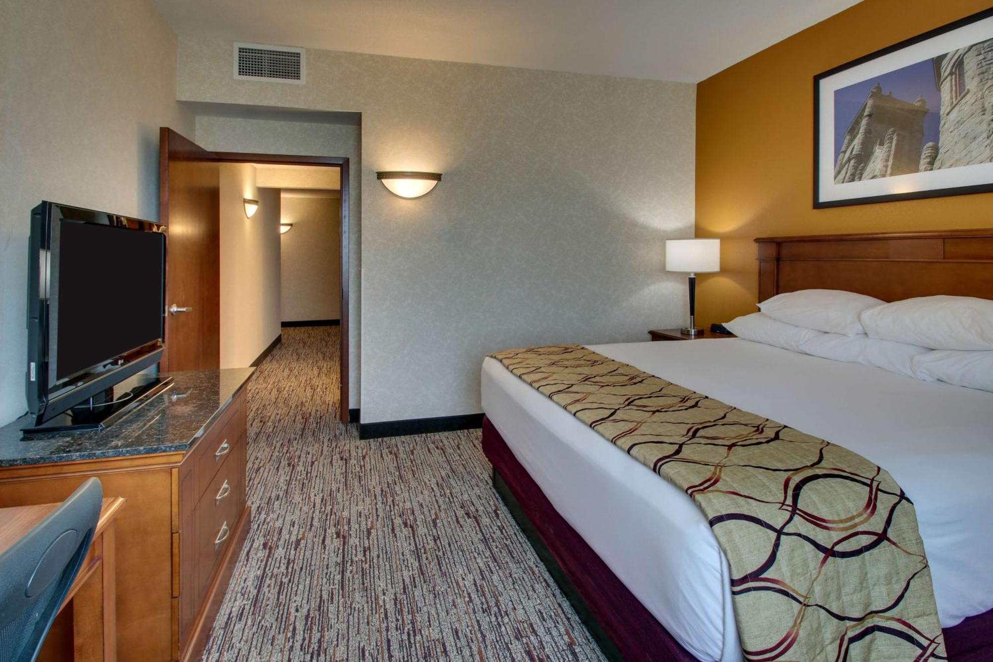 Drury Inn & Suites Findlay Eksteriør billede
