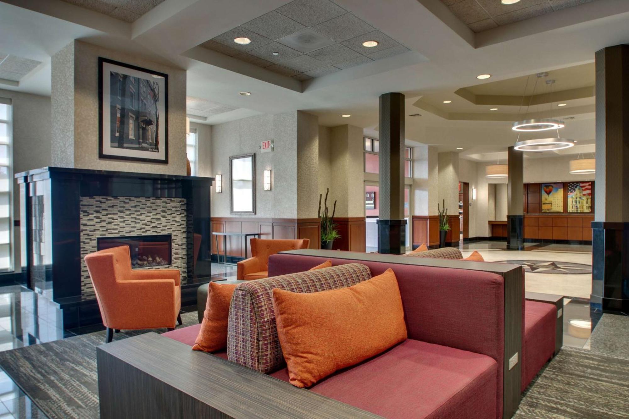 Drury Inn & Suites Findlay Eksteriør billede