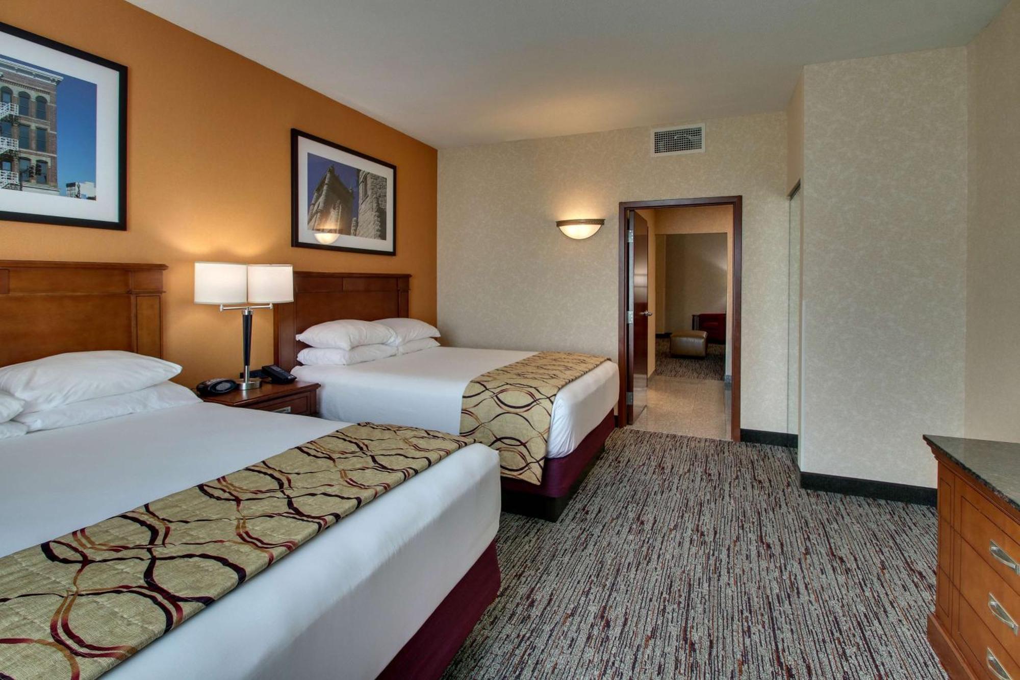 Drury Inn & Suites Findlay Eksteriør billede
